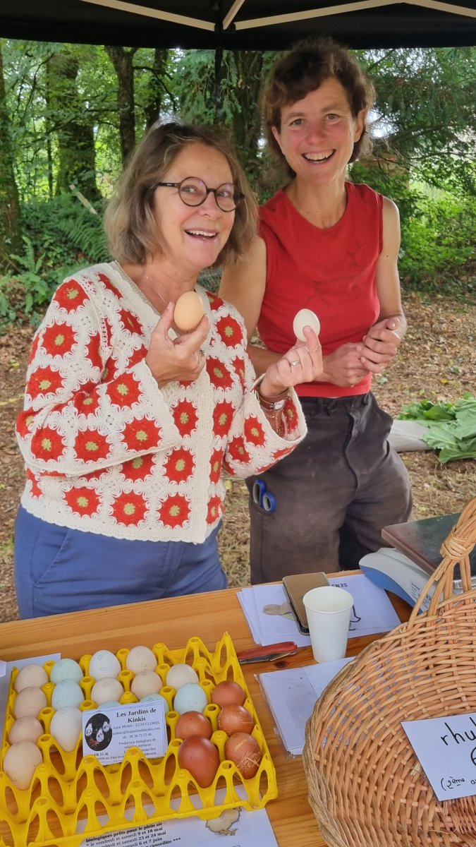Une partie de l'équipe du jour ; Juliette et Agnès :°)